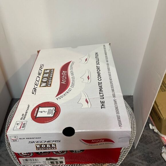 Sketcher’s Men’s Work Footwear Size 11 Black/Charcoal NWT - Picture 16 of 16